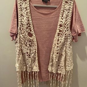 22/24 lace vest